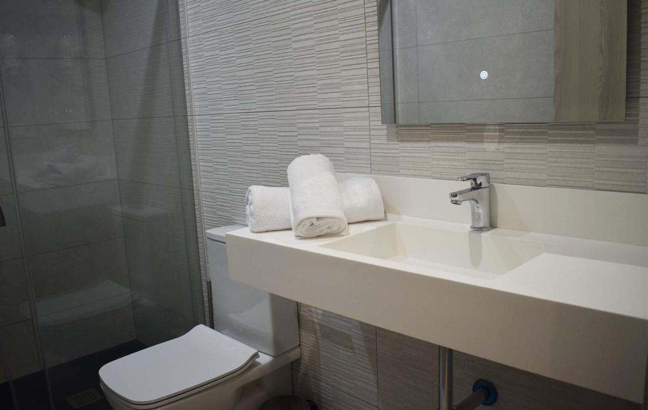 Santa Filomena Hotel ซานติอาโก เด กอมโปสเตลา ภายนอก รูปภาพ